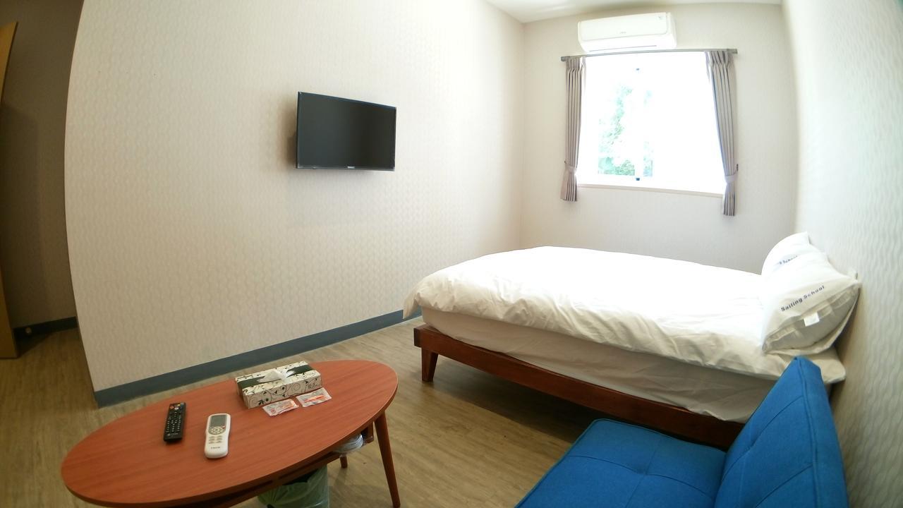 Fun Wind Sailing Hostel Nanwan Exterior photo
